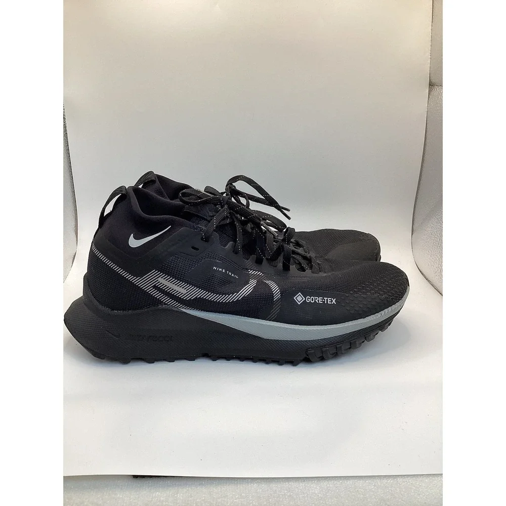 Size 9 - Nike React Pegasus Trail 4 GORE-TEX Black Reflect Silver